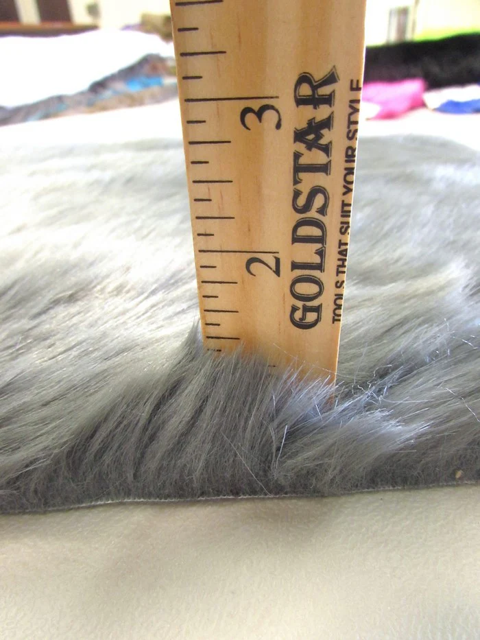 Short Shag Faux Fur Fabric / Hunter Green / Sold By The Yard - Image 3